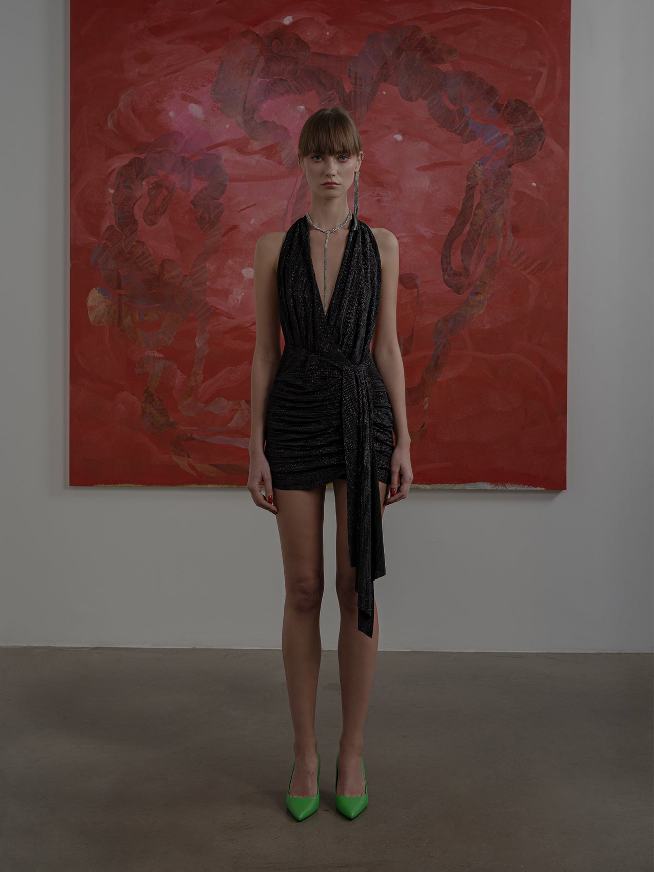 KATIE in Shimmer Black