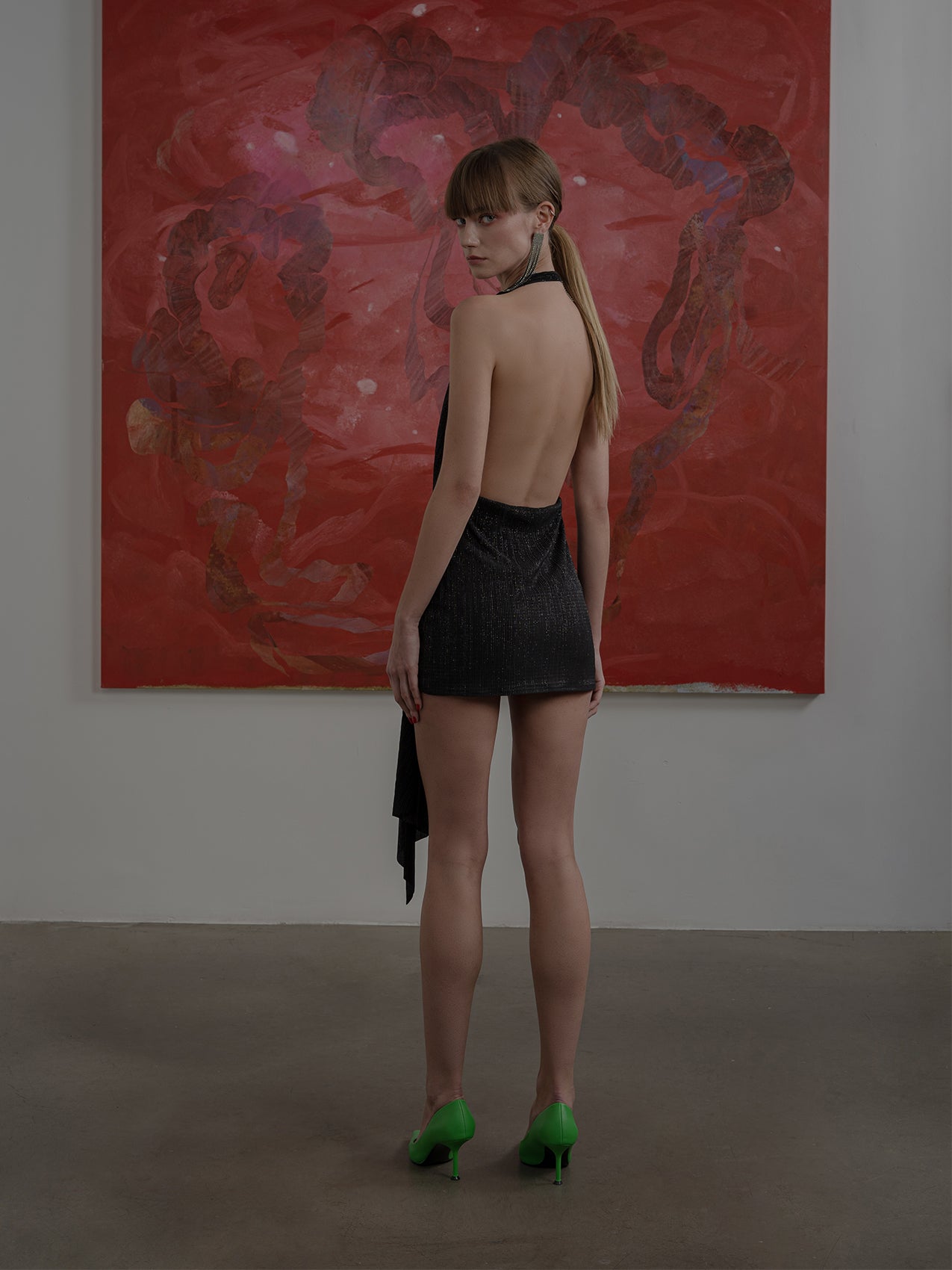 KATIE in Shimmer Black
