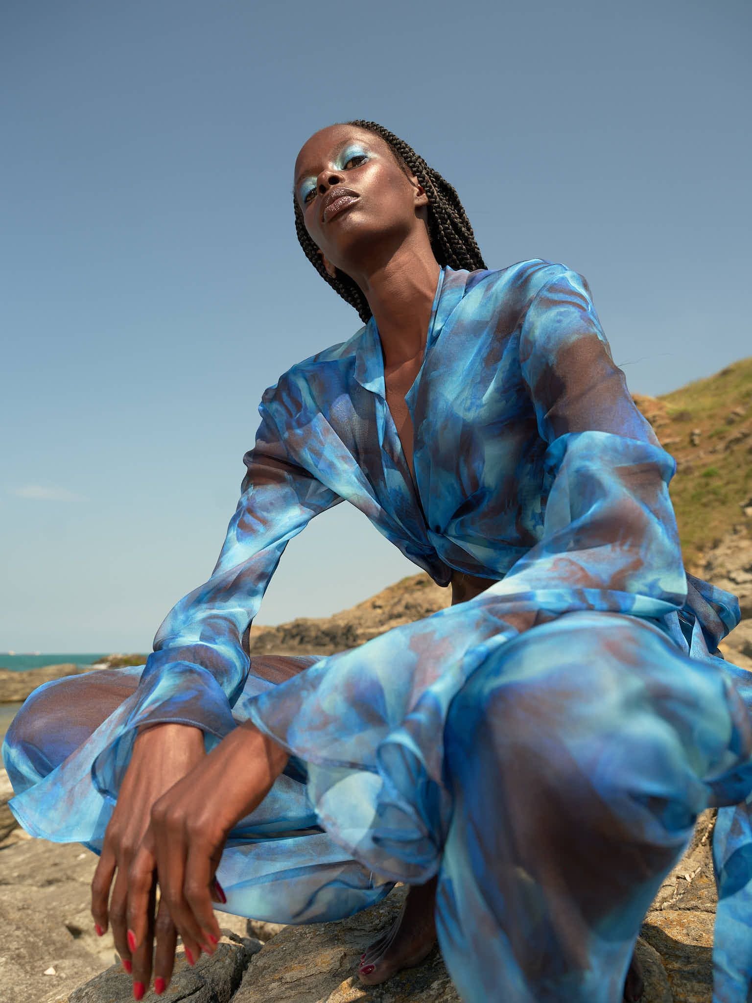 ELLA in Midnight Dream Suit